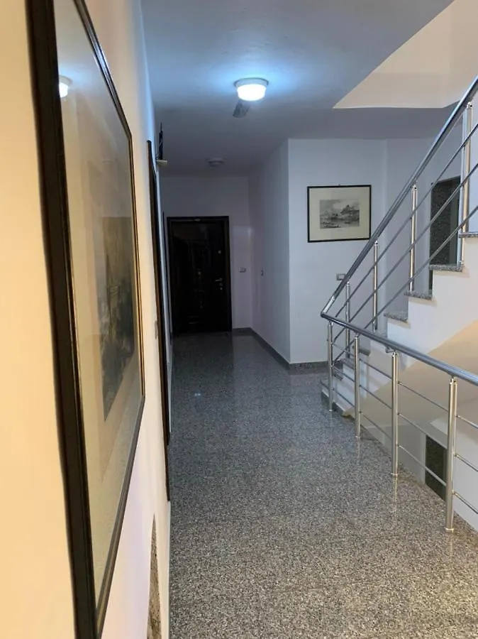 Marconi Apartments Дуррес